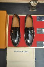 Picture of Louis Vuitton Shoes _SKULVsz38-45hnh060614575